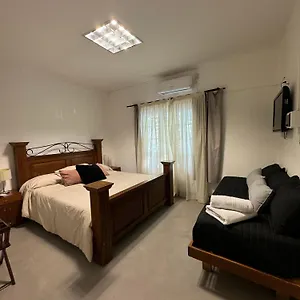 Departamento Centrico - Con Opcion De Cochera- , Mendoza Argentina