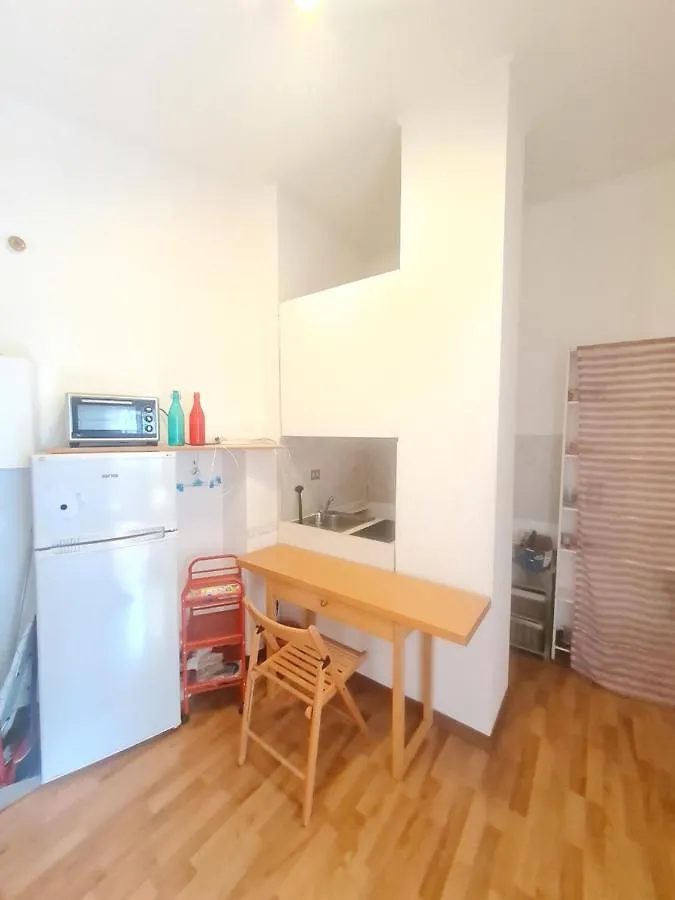 Santa Maria Valle Apartment Milánó 0*,  Olaszország